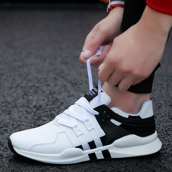 NOI adidași bărbați cu șireturi în două modele în alb și negru
