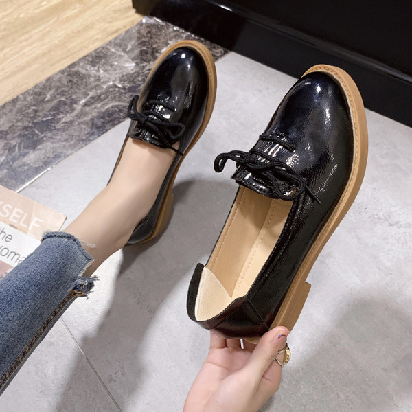 Pantofi casual dama cu sireturi din imitatie de piele in doua culori