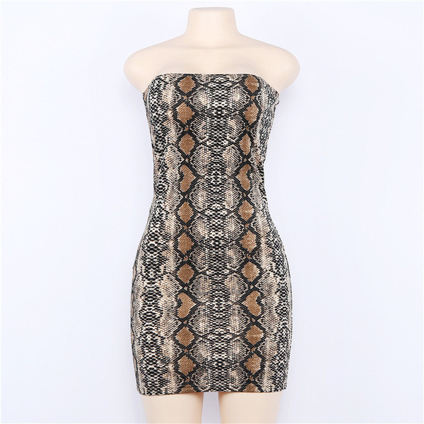 Rochie de dama model subtire cu model sarpe