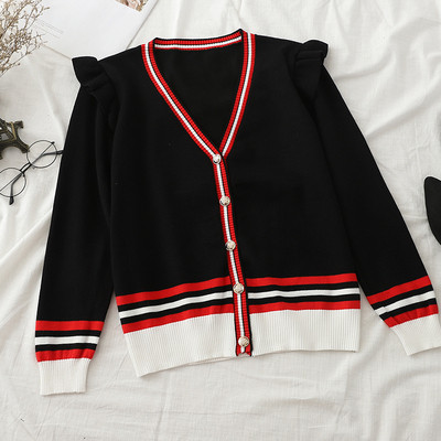 Vesta casual de dama cu decolteu in V si nasturi alb-negru