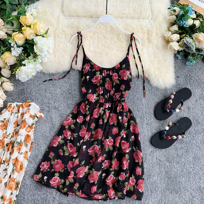 Rochie de dama cu bretele subtiri si model floral