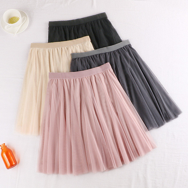 Fusta de dama moderna in mai multe culori model croiat