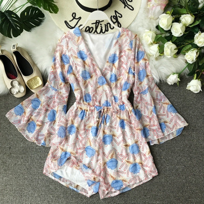 Salopeta de dama actuala cu maneci lungi si model floral