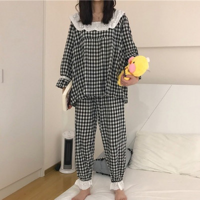 Pijamale de damă în carouri în două părți alb-negru