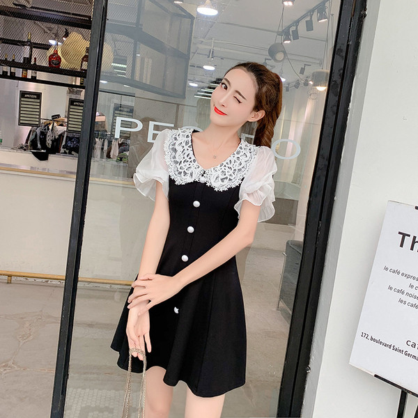 Rochie elegantă de damă, neagră, cu decolteu O