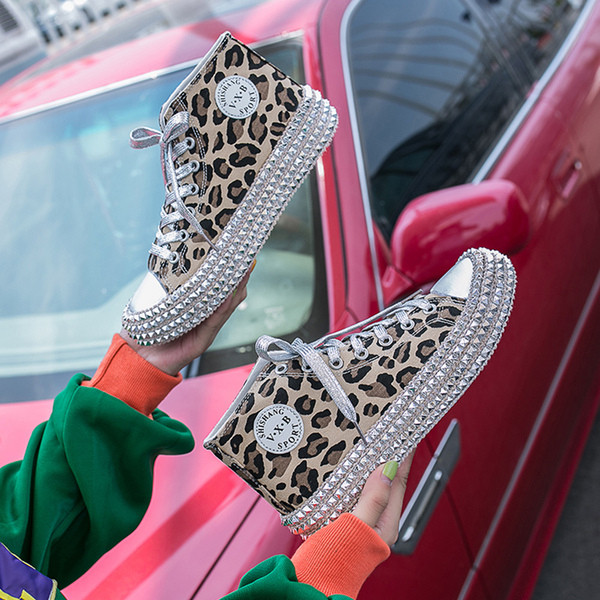 Adidași moderni de damă cu șireturi în două culori