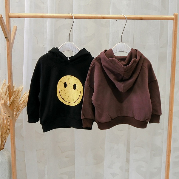 Bluza pentru copii model nou pentru baieti in negru si maro