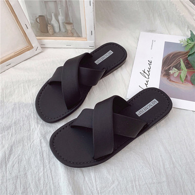 Дамски ежедневни чехли с равна подметка в три цвята