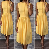 Rochie de dama actuala cu nasturi de culoare galbena