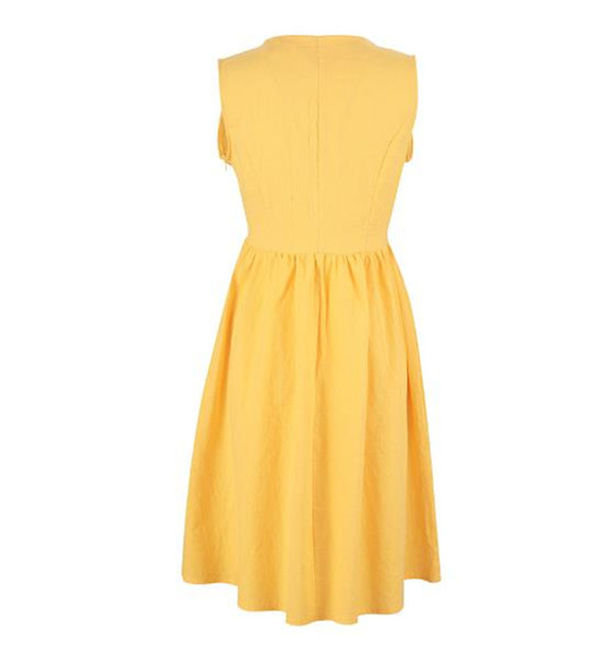 Rochie de dama actuala cu nasturi de culoare galbena