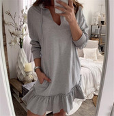 Rochie sport de damă cu mâneci lungi și glugă de culoare gri