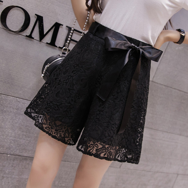 Pantaloni eleganti de dama din dantela - model larg cu talie inalta