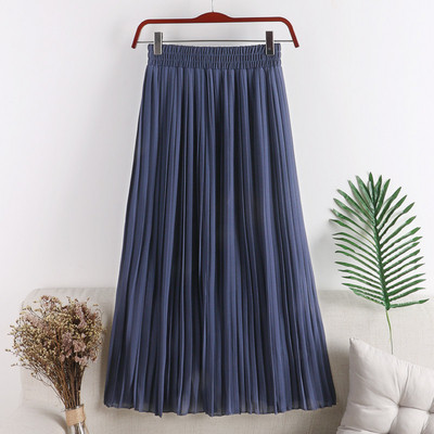 Fusta de dama actuala - in patru culori