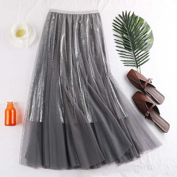 Fusta de dama moderna - in trei culori