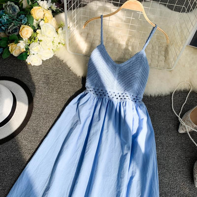 Rochie moderna de dama cu bretele subtiri si decolteu in V in mai multe culori