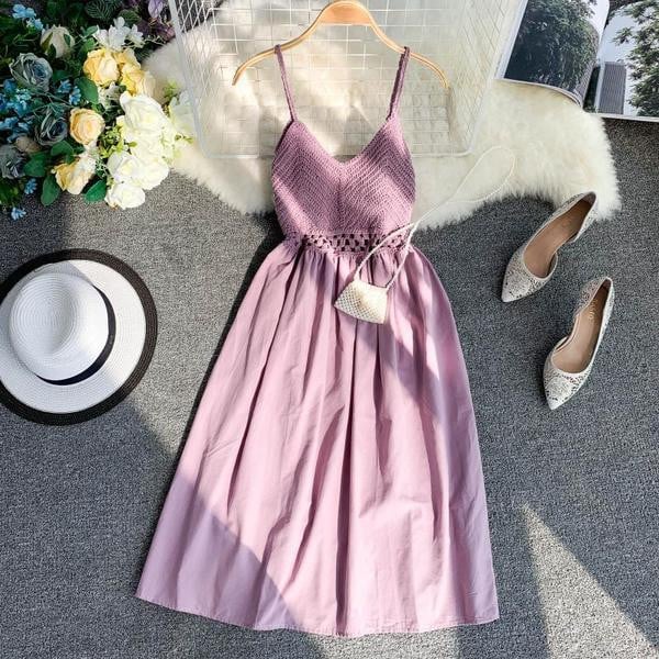 Rochie moderna de dama cu bretele subtiri si decolteu in V in mai multe culori