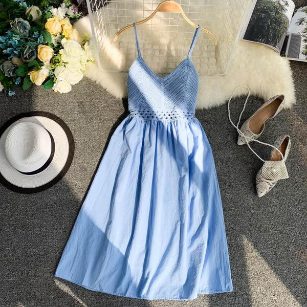 Rochie moderna de dama cu bretele subtiri si decolteu in V in mai multe culori