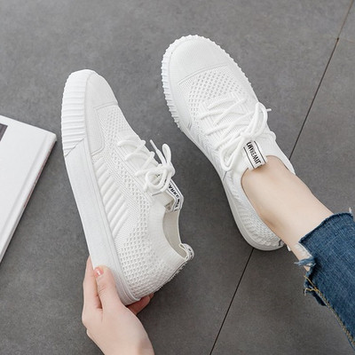 Γυναικεία casual αθλητικά παπούτσια με ίσια πέλματα και  κορδόνια σε τέσσερα χρώματα