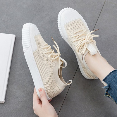 Γυναικεία casual αθλητικά παπούτσια με ίσια πέλματα και  κορδόνια σε τέσσερα χρώματα