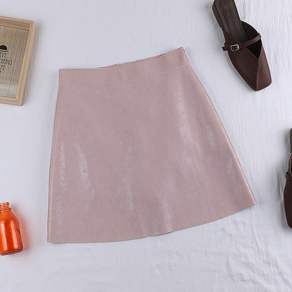 Fusta de dama moderna din imitatie de piele in mai multe culori