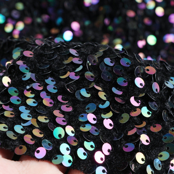 Fusta de dama moderna in trei culori cu paiete