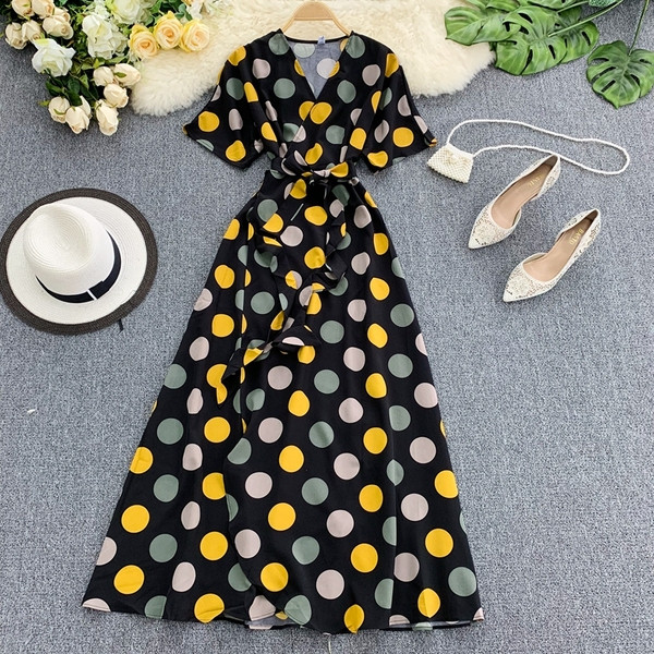 Rochie de vara dama cu maneci scurte si motiv floral