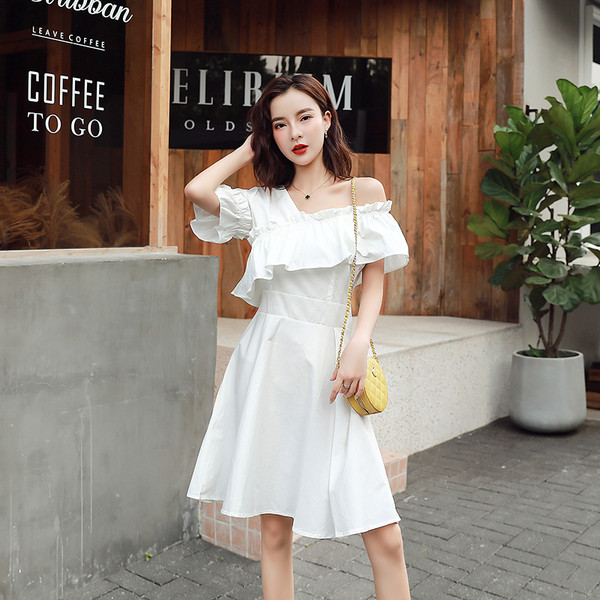 Rochie de dama moderna - model croiat in doua culori