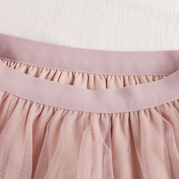 Fusta de dama moderna in cinci culori cu tul