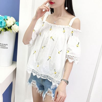 Bluză de damă cu mâneci scurte și aplicație colorată