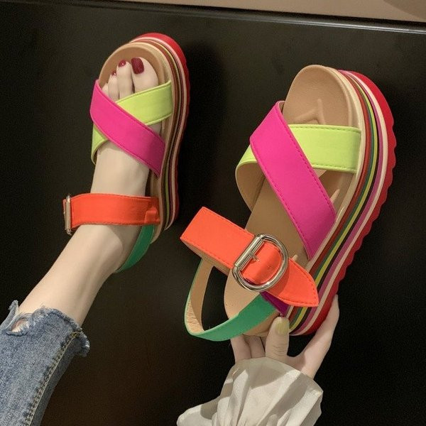 Sandale de dama colorate moderne in trei culori si inchidere metalica