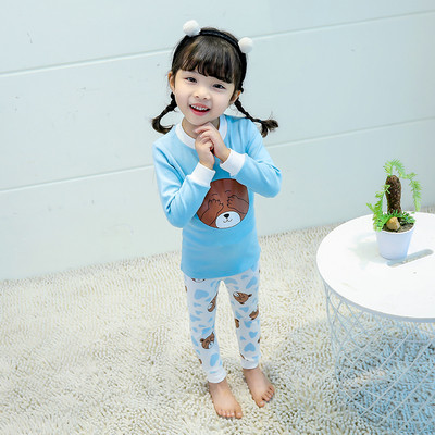 Pijamale pentru fete pentru copii cu aplicație în albastru și roz