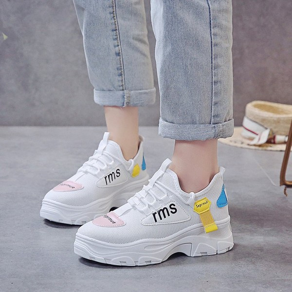 Tenisi casual dama cu sireturi si inscriptie alb