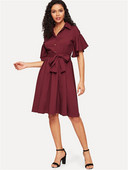 Rochie elegantă de damă, cu guler și cravate clasice, în visiniu