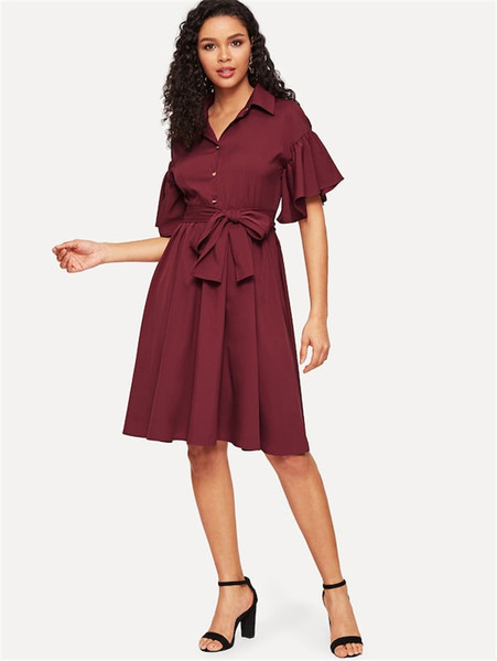 Rochie elegantă de damă, cu guler și cravate clasice, în visiniu