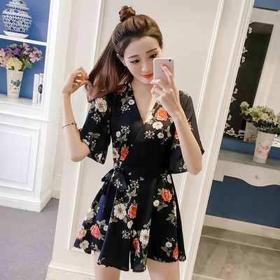 Salopetă de damă modernă cu model floral cu mâneci scurte