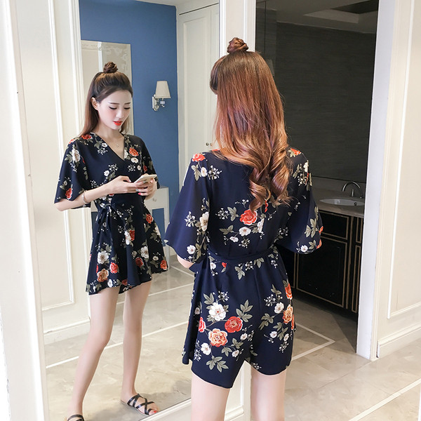 Salopetă de damă modernă cu model floral cu mâneci scurte