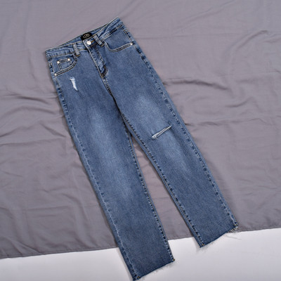 Дамски ежедневни дънки с разкъсан десен в три цвята