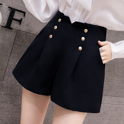 Pantaloni scurti eleganti de dama cu talie inalta in negru