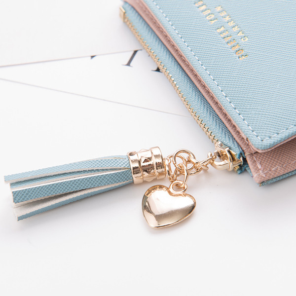 Geanta de dama moderna cu element de agatat metalic in mai multe culori