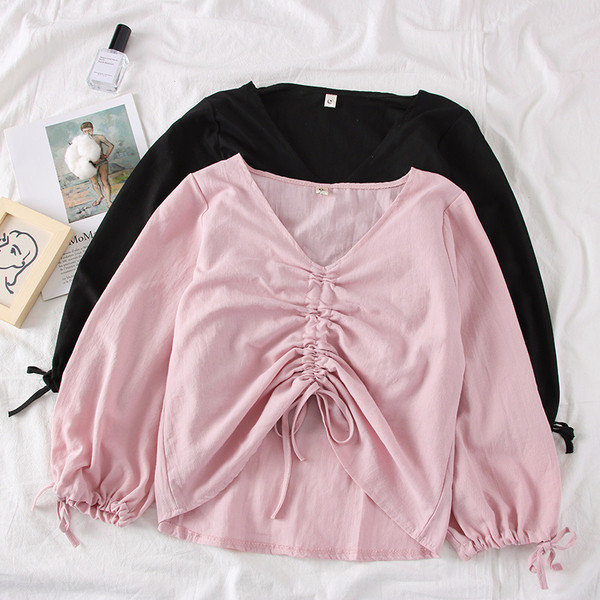 Bluză de damă de ultimă oră, în patru culori, cu cravate