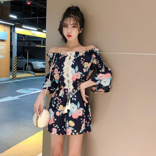 Salopeta de dama moderna cu model floral