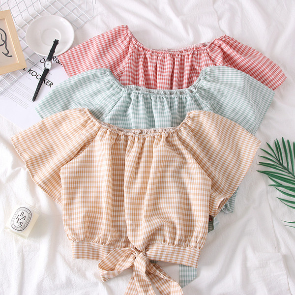 Bluza de dama moderna in trei culori cu cravate