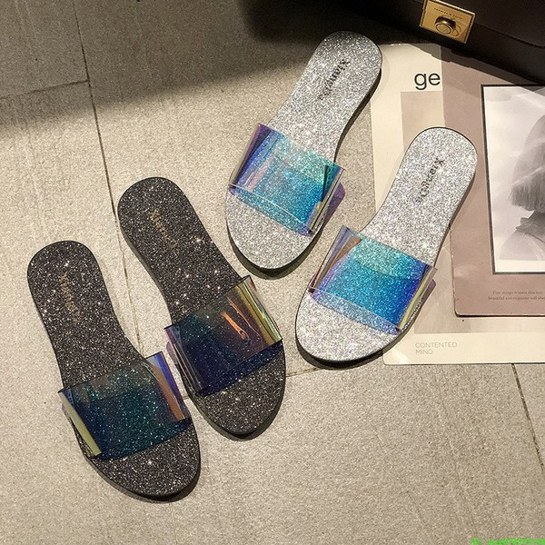 Papuci moderni de dama in negru si argintiu