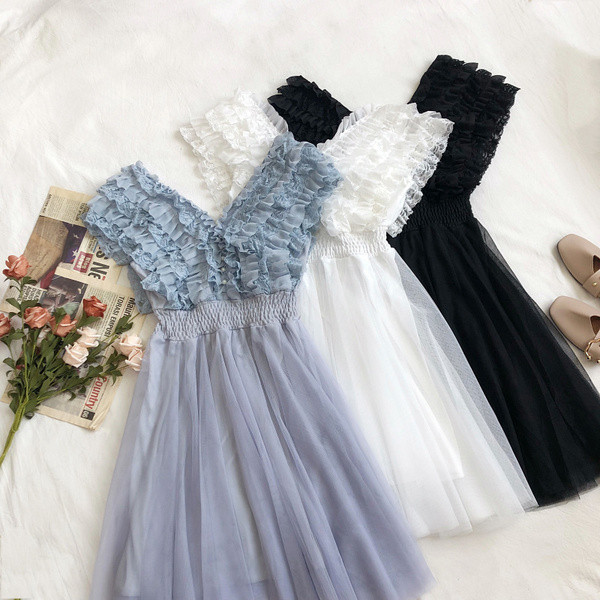 Rochie moderna de dama scurta cu tul in trei culori