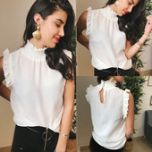 Maieu modern de damă în culoarea albă