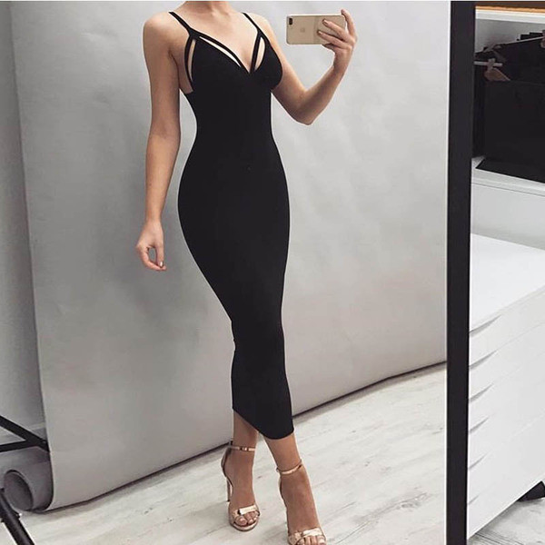 Rochie lunga de dama eleganta cu bretele subtiri de culoare neagra