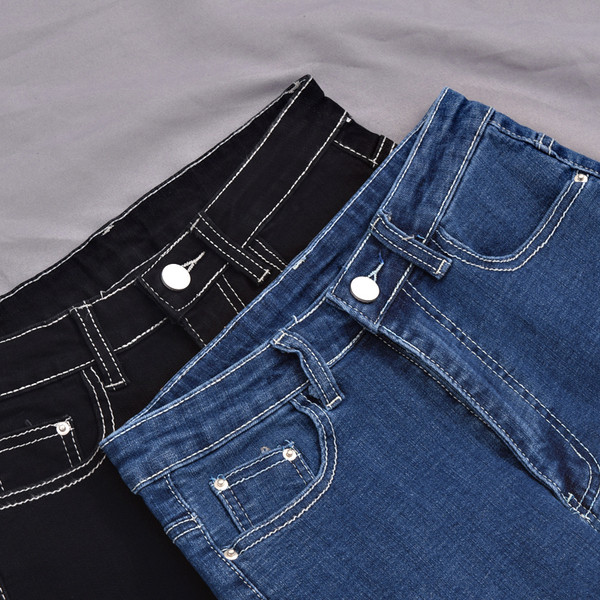 Blugi scurti casual de dama cu talie inalta in albastru si negru