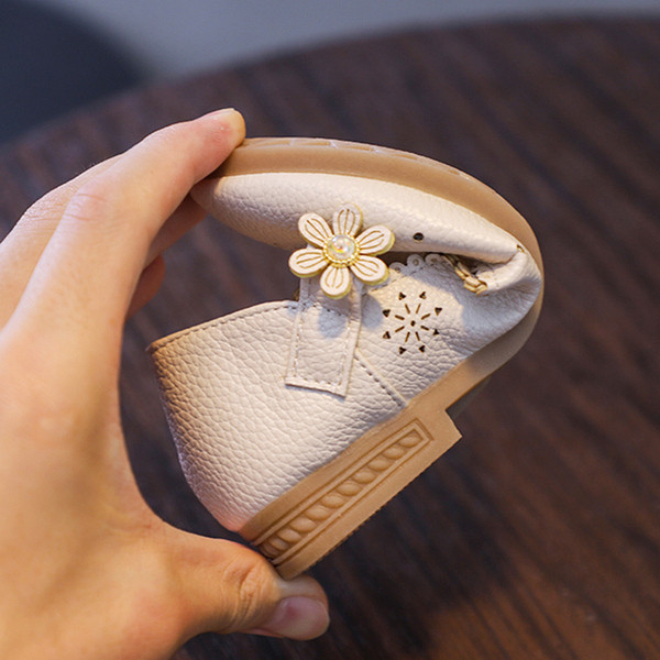 Pantofi moderni pentru copii din piele ecologica cu elemente 3D in trei culori