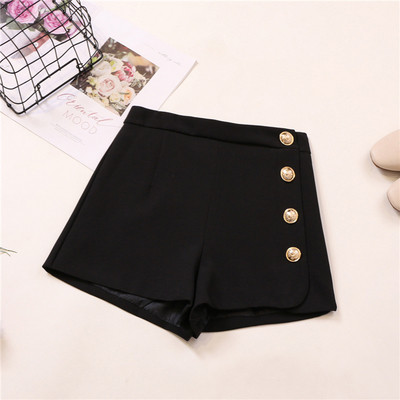 Stílusos női rövidnadrág gombokkal több színben