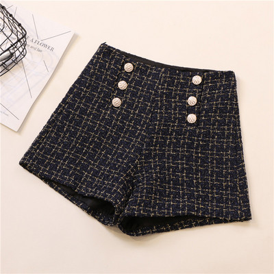 Pantaloni scurti eleganti de dama cu nasturi in mai multe culori